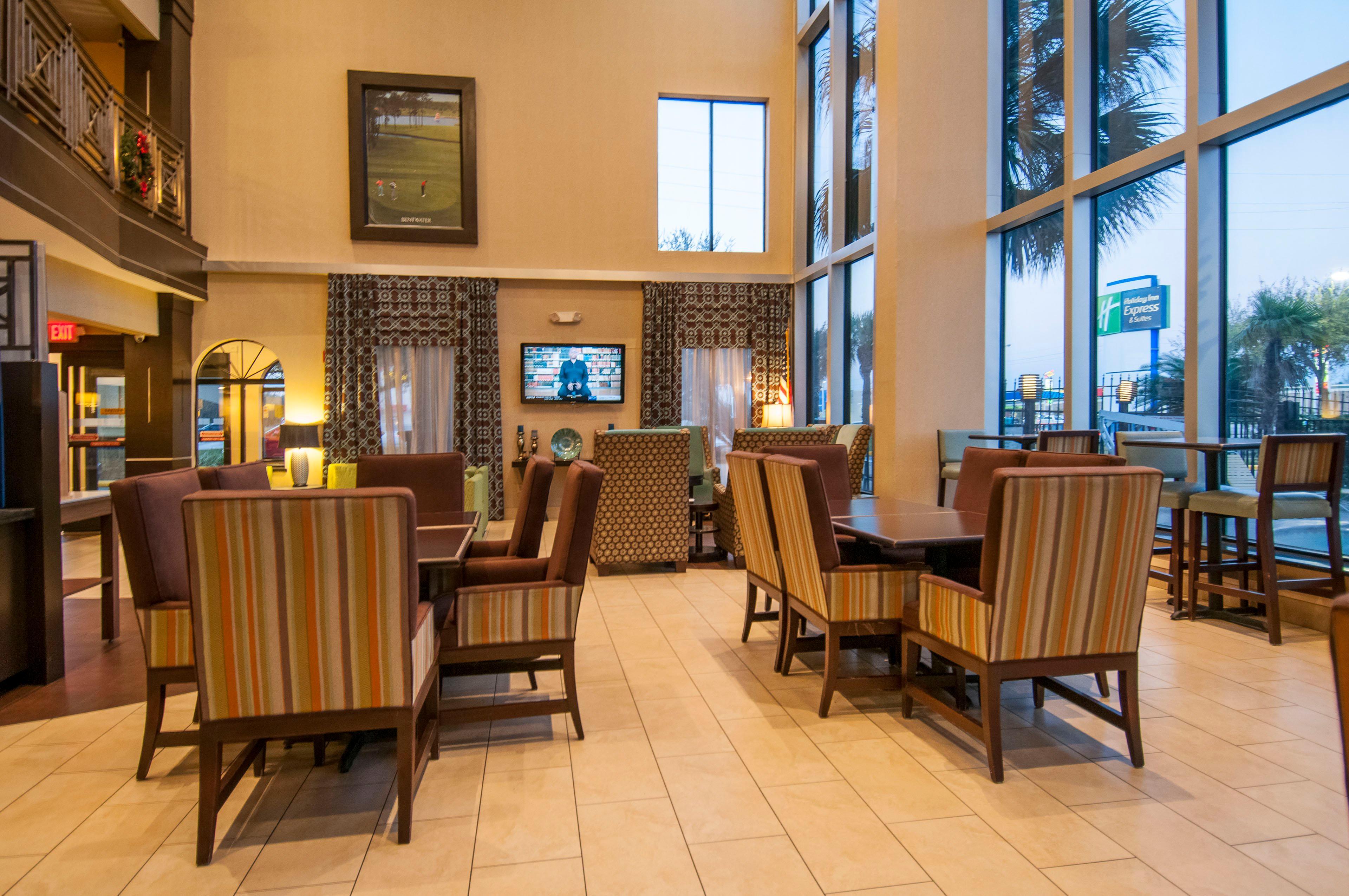 Holiday Inn Express Hotel & Suites Houston North Intercontinental By Ihg Exterior foto